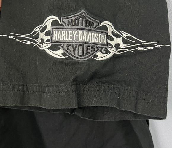 Harley Davidson Button Up Shirt Mens XXL 2XL Black Embroidered Back Sleeves - Picture 3 of 11